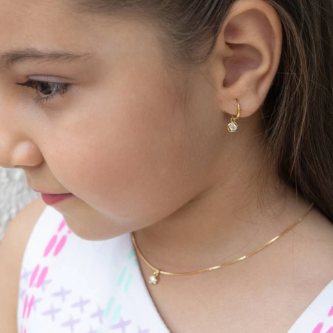 Brinco Argolinha Pingente Zirconia Contorno Banho de Ouro 18k