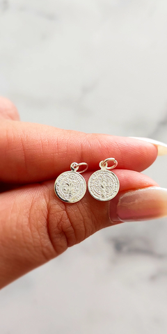 Dije de plata san benito 8mm - comprar online