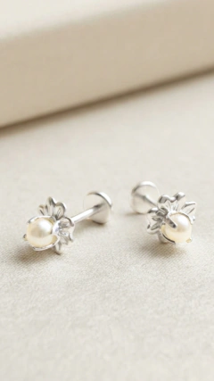 Abridores de Plata Flor con Perla - 6mm - comprar online