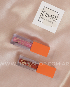 Gloss FIRE KISS Ginger Glow de Mari Maria makeup
