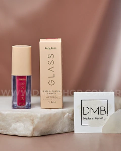 Labial liquido VELVETY GLASS de Ruby Rose - tienda online