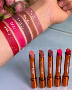 Labial bullet/ en barra GINGER GLOW de Mari Maria makeup