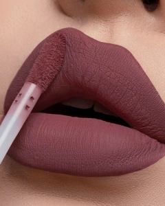 BT Labial Matte líquido de Bruna Tavares - comprar online