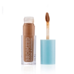Bronzer contorno liquido de Frederika Make - DMB