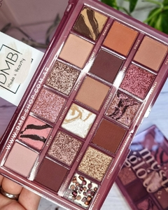Paleta Mystic Glow de Ruby Rose