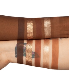 PALETA NUDE de sombras GINGER GLOW de Mari Maria makeup en internet