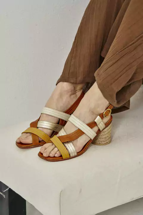 SANDALIA ADELA MULTI