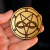 Sigilo MAMMON | 6 cm | Dourado - comprar online