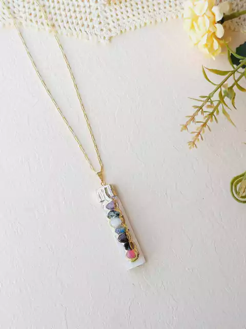 COLAR BASTÃO DE SELENITA SETE CHAKRAS