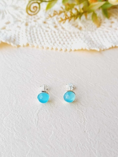 BRINCO PRATA 925 COM PEDRA NATURAL AGATHA AZUL