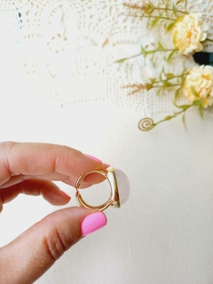 ANEL QUADRADO AJUSTÁVEL BANHO OURO 18K PEDRA NATURAL QUARTZO ROSA - comprar online
