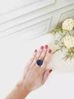 ANEL REDONDO COM PEDRA NATURAL ESTRELA CHAPADA na internet