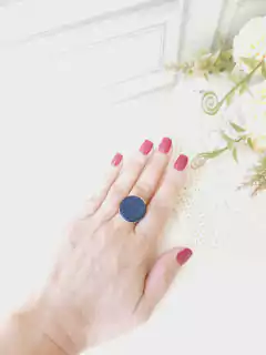 ANEL REDONDO COM PEDRA NATURAL ESTRELA CHAPADA - Cordão de Luz Joias Finas