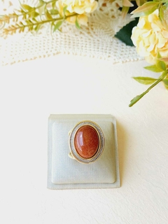 ANEL OVAL AJUSTÁVEL COM APLICAÇÕES DE RÓDIO BRANCO PEDRA NATURAL DO SOL - loja online