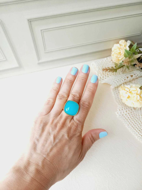 ANEL QUADRADO AJUSTÁVEL COM PEDRA NATURAL AGATHA AZUL CÉU - comprar online