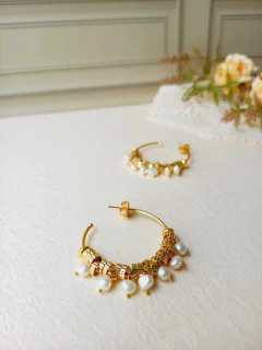 BRINCO ARGOLAS COM PÉROLAS DE ÁGUA DOCE - loja online