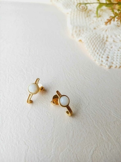 BRINCO EAR HOOK COM PEDRA NATURAL RUTILO - loja online