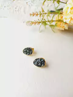 BRINCO ORGANICO PEDRA NATURAL PIRITA