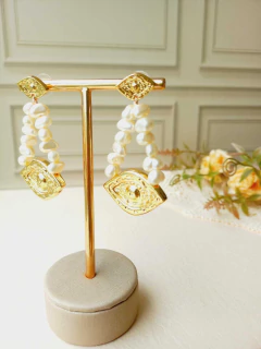 MAX BRINCO OLHO GREGO COM PÉROLAS DE ÁGUA DOCE - loja online