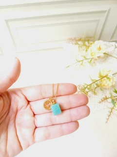 COLAR SIGNO DE CANCER COM PEDRA NATURAL QUARTZO VERDE na internet