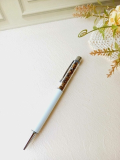 CANETA ESFEROGRAFICA CROMADA BASE BRANCA COM PEDRA NATURAL - comprar online