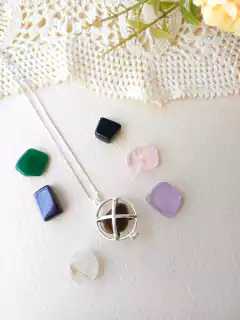 COLAR CHAMADOR DE ANJO EM PRATA 925 COM PEDRAS NATURAIS