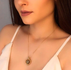 COLAR MÉDIO CHAMADOR DE ANJO E DIFUSOR AROMATICO COM 7 PEDRAS NATURAIS - comprar online