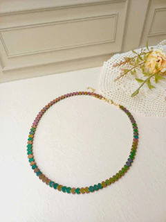 COLAR CHOKER CORAÇÃO DE HEMATITA ARCO ÍRIS - comprar online