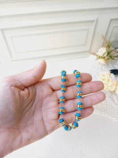 COLAR CHOKER DISCOS PEDRA NATURAL HOWLITA TURQUESA - loja online