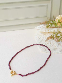 CHOKER ESFERAS POLIDAS COM PEDRA NATURAL GRANADA - comprar online