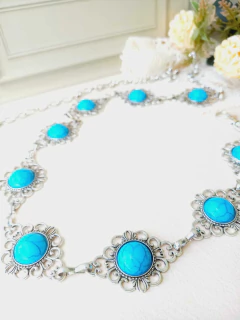 CINTO DE METAL CORRENTE COM PEDRA TURQUESA - Cordão de Luz Joias Finas