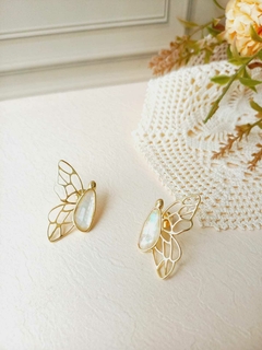 CONJUNTO BORBOLETA CONCHA NATURAL NAUTILUS OU OPALA DO MAR - Cordão de Luz Joias Finas