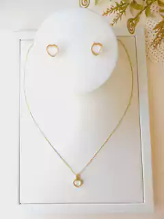 CONJUNTO CORAÇÃO CONCHA NATURAL NAUTILUS OU OPALA DO MAR