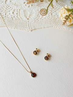 CONJUNTO REDONDO PEDRA NATURAL OLHO DE TIGRE - Cordão de Luz Joias Finas