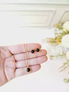 CONJUNTO REDONDO COM PEDRA OLHO DE TIGRE 6,5MM na internet