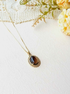 COLAR OVAL COM APLICAÇÕES EM ZIRCONIAS PEDRA NATURAL OBSIDIANA FUMÊ - Cordão de Luz Joias Finas