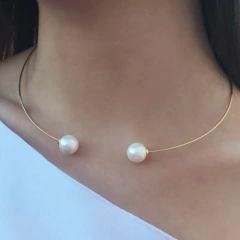 COLAR CHOKER COM PÉROLA SHELL BRANCA - comprar online