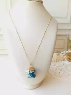 COLAR PEDRA BRUTA APATITA AZUL na internet