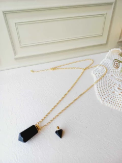 Imagem do COLAR DIFUSOR AROMATICO PARA ÓLEOS ESSENCIAIS OU PERFUMEIRO PEDRA NATURAL ÔNIX