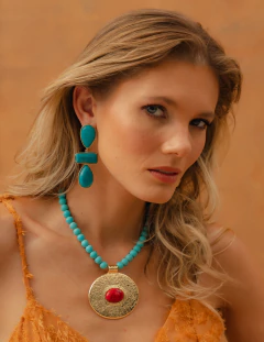 MAX COLAR EM HOWLITA TURQUESA - Cordão de Luz Joias Finas