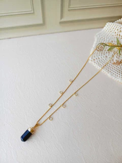 Imagem do COLAR COM CRISTAIS PRISMA GEOMÉTRICO COM PEDRA NATURAL