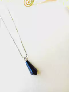 COLAR PRISMA GEOMÉTRICO ESTRELA - Cordão de Luz Joias Finas