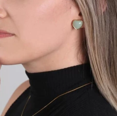 BRINCO CORAÇÃO PEDRA NATURAL QUARTZO ROSA - Cordão de Luz Joias Finas