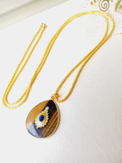 COLAR FIO MARROQUINO PINGENTE OLHO DE TIGRE na internet