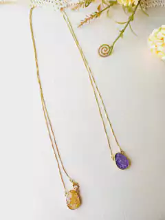 ESCAPULARIO PEDRAS NATURAIS AMETISTA E CITRINO