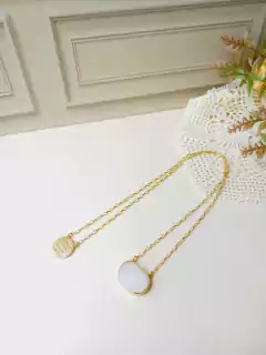 ESCAPULARIO MANTA ENTREGO, CONFIO, ACEITO, AGRADEÇO COM PEDRA NATURAL QUARTZO BRANCO