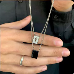 ESCAPULÁRIO EM AÇO INOXIDÁVEL PEDRA NATURAL ONIX na internet