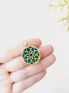 Imagem do COLAR MANDALA FLOR DA VIDA COM PEDRA NATURAL