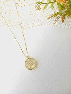 COLAR MANDALA FLOR DA VIDA COM PEDRA NATURAL - comprar online