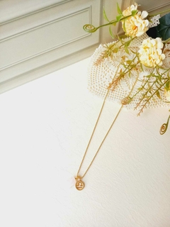 COLAR SIGNO DE LIBRA COM PEDRA NATURAL QUARTZO ROSA - loja online